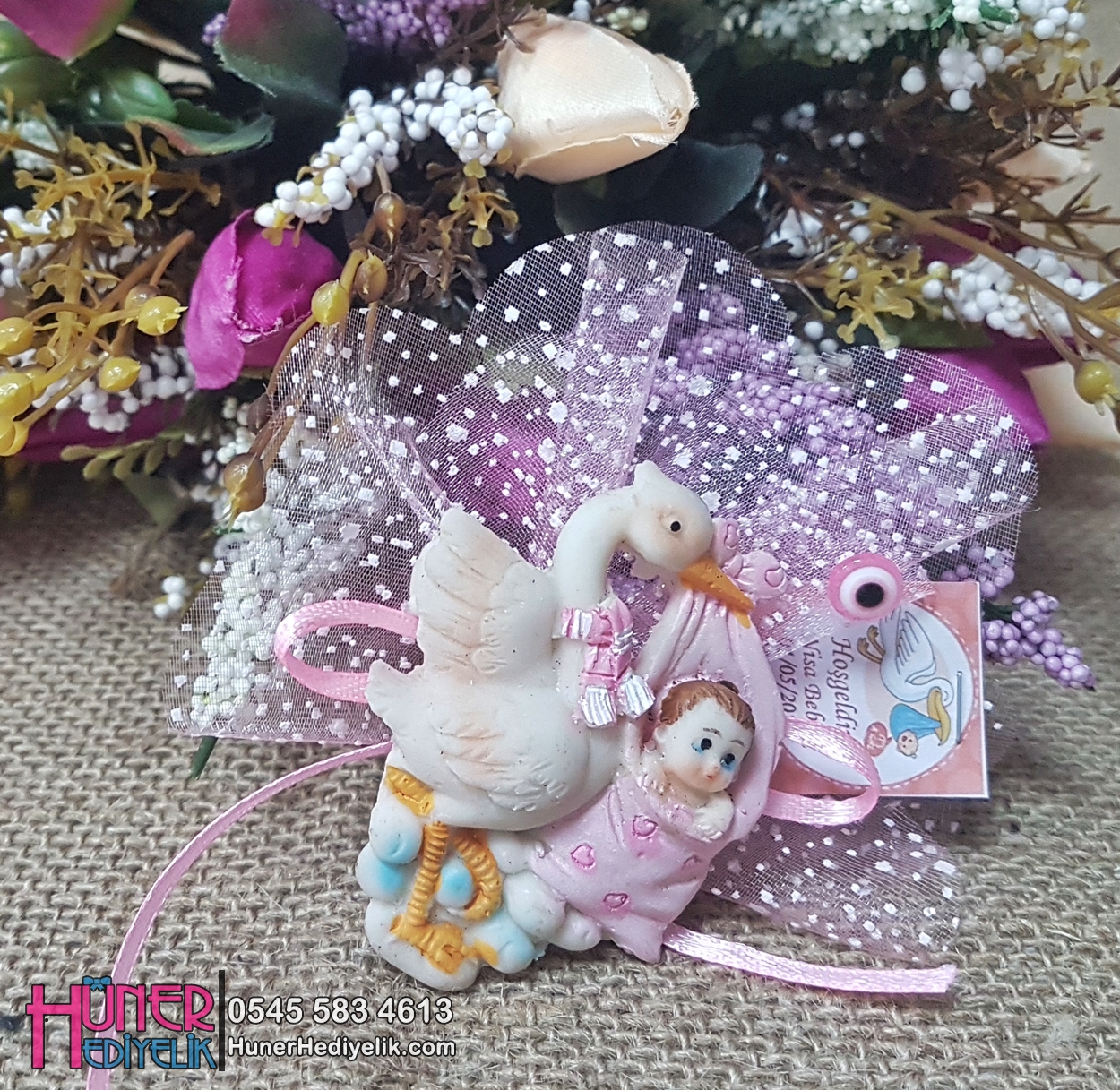 Leylek Ağzında Pembe Biblolu Bebek Hediyeliği Hüner