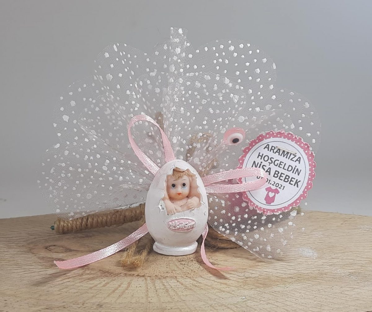 Yumurta İçinde Duran Bebek Hüner Hediyelik