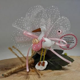 Uzun Ayaklı Leylek Ve Bebek Şekeri Biblolu