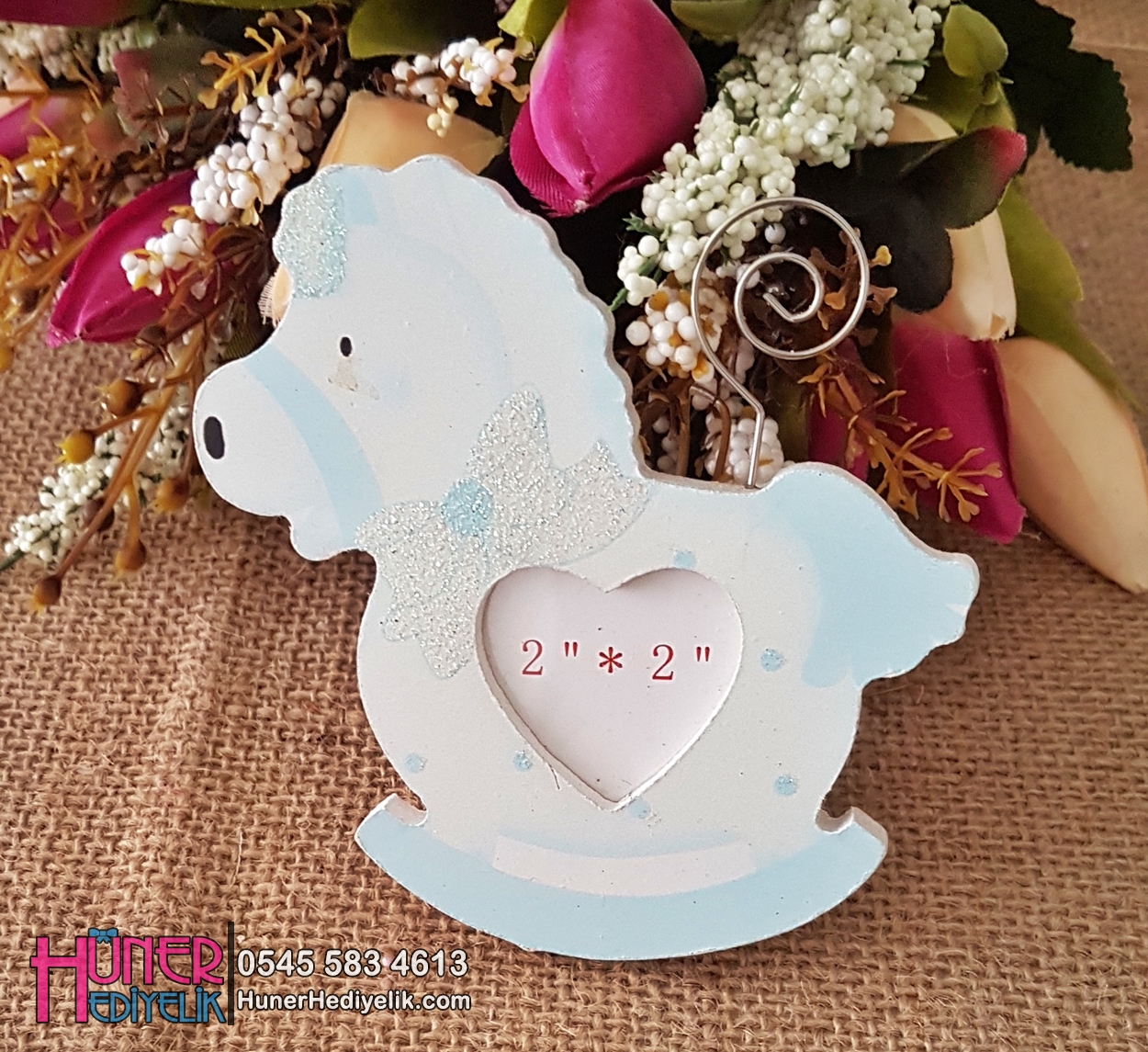 At Şeklinde Çerçeveli Ve Notluklu Erkek Bebek Hediyeliği